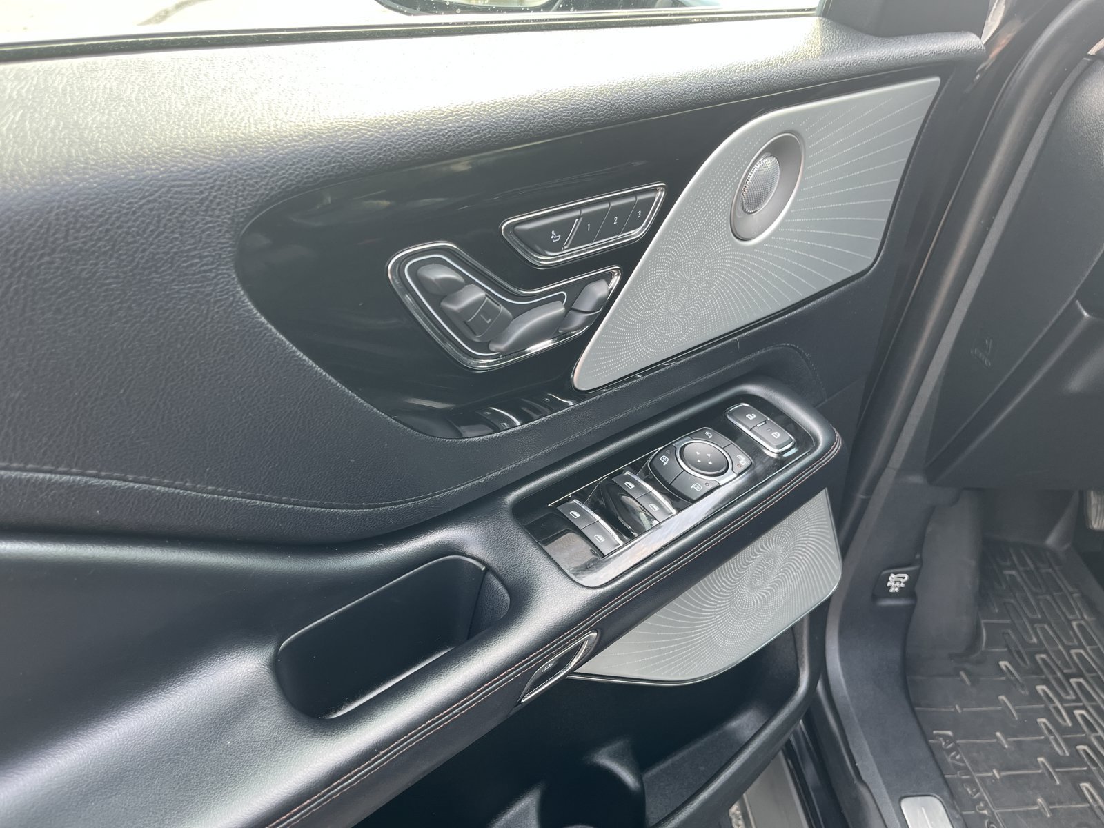 Used 2020 Lincoln Aviator Reserve w/ Equipment Group 202A AWD/4WD image 21
