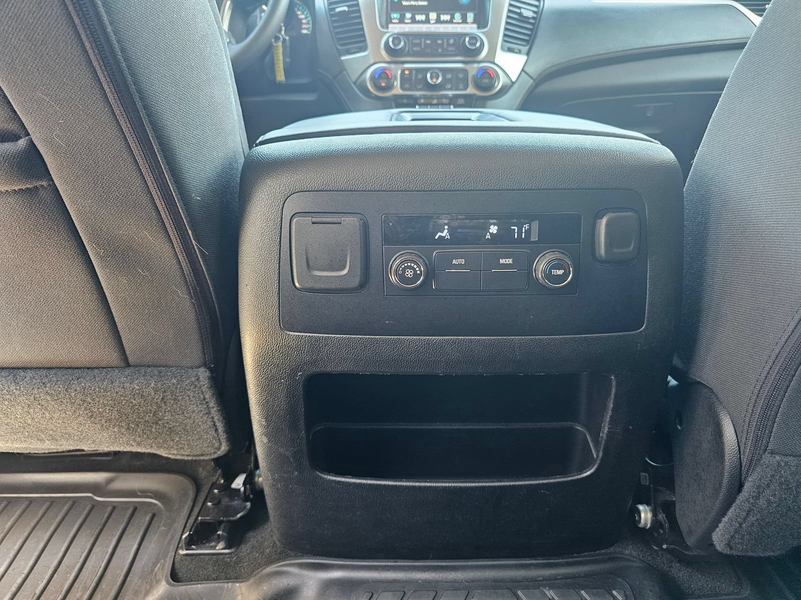 Used 2016 Chevrolet Tahoe LS AWD/4WD image 33