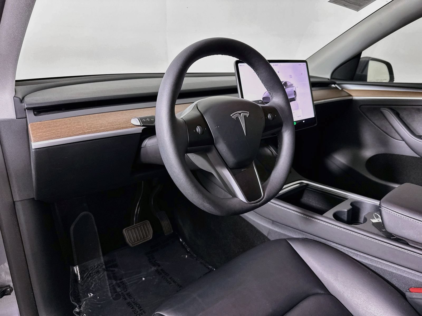 Used 2024 Tesla Model Y Long Range AWD/4WD image 10