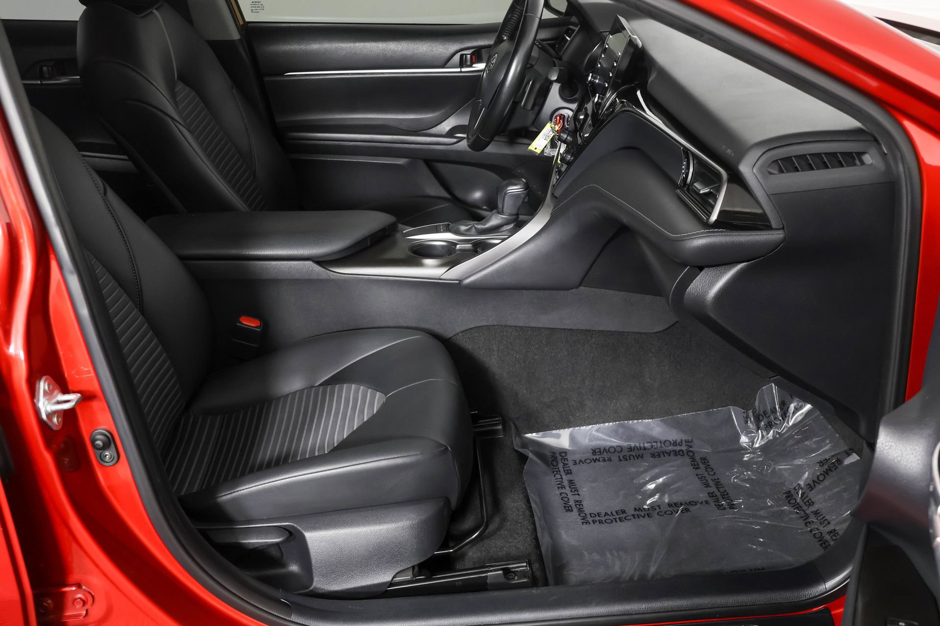 Used 2023 Toyota Camry SE FWD image 43