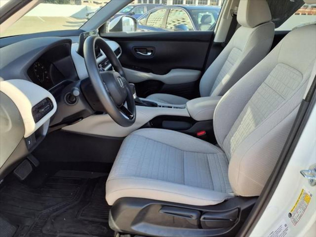 New 2026 Honda HR-V LX image 14