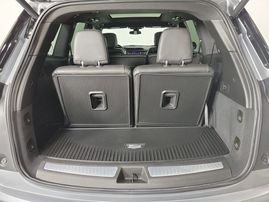 Certified 2024 Cadillac XT6 Luxury w/ LPO, Floor Liner Package FWD image 8