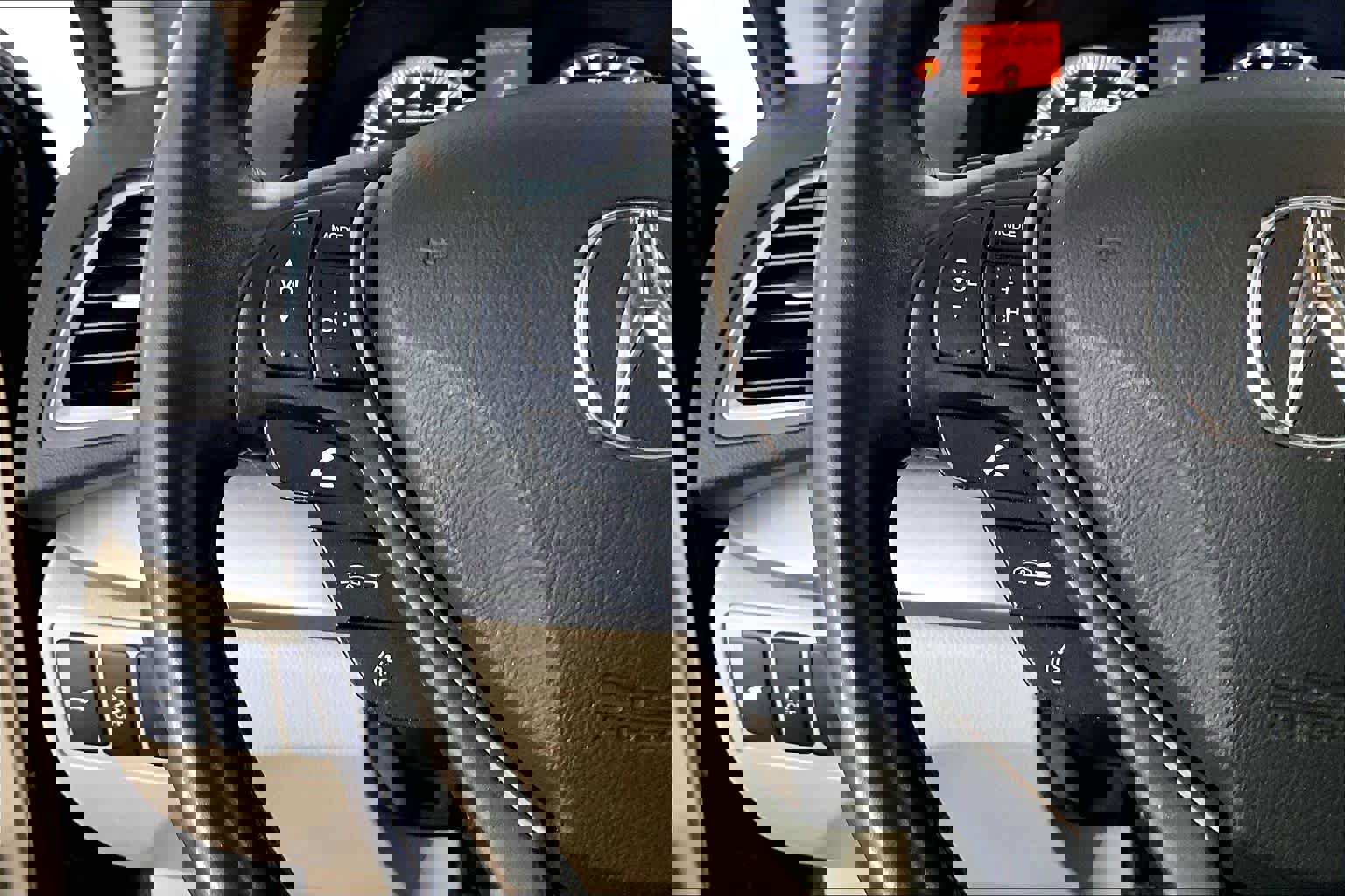 Used 2017 Acura RDX AWD w/ Technology Package image 23