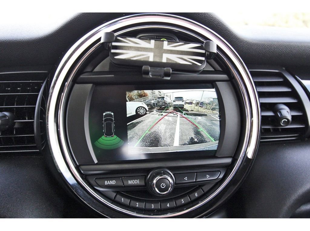 Used 2021 MINI Cooper S w/ Premium Package image 24