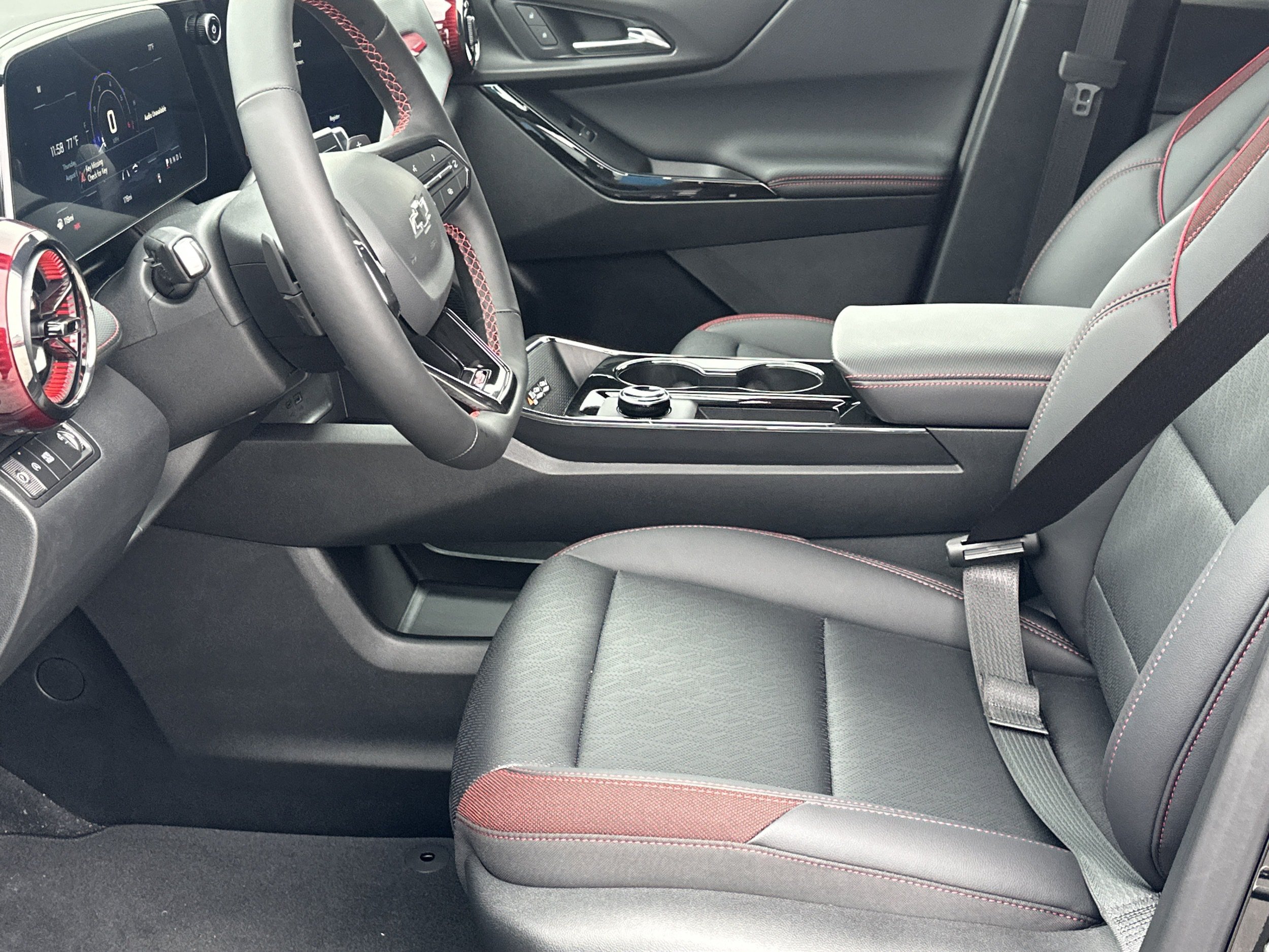 New 2027 Chevrolet Equinox RS FWD image 9