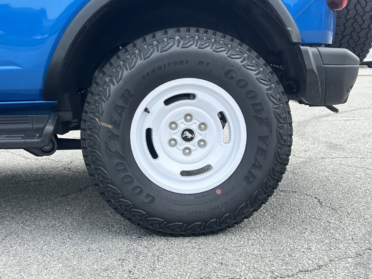 New 2026 Ford Bronco Heritage Edition AWD/4WD image 27
