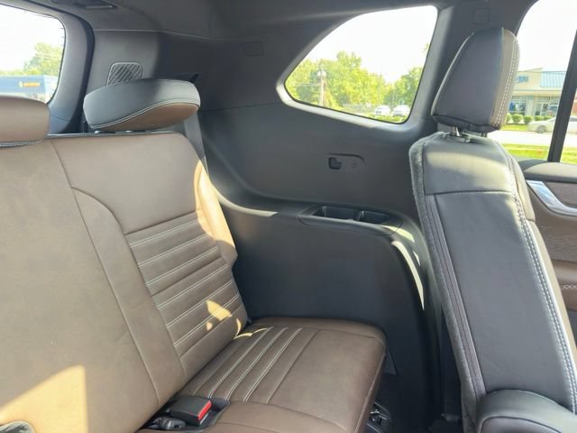 Used 2026 GMC Acadia Denali Ultimate w/ LPO, Floor Liner Package AWD/4WD image 16