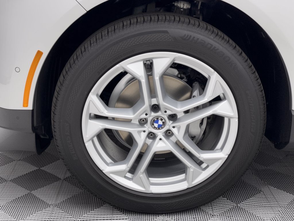 New 2027 BMW X5 xDrive40i AWD/4WD image 13