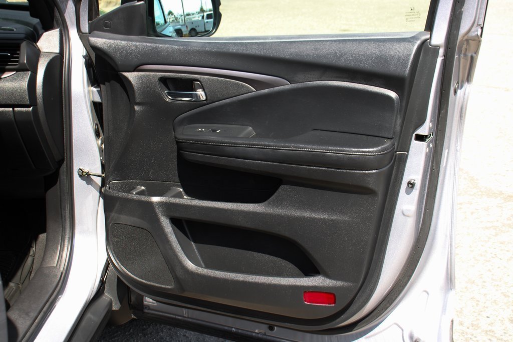 Used 2020 Honda Passport EX-L image 42