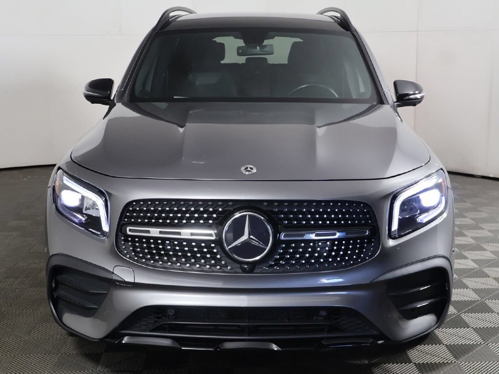 Used 2023 Mercedes-Benz GLB 250 w/ AMG Line image 10