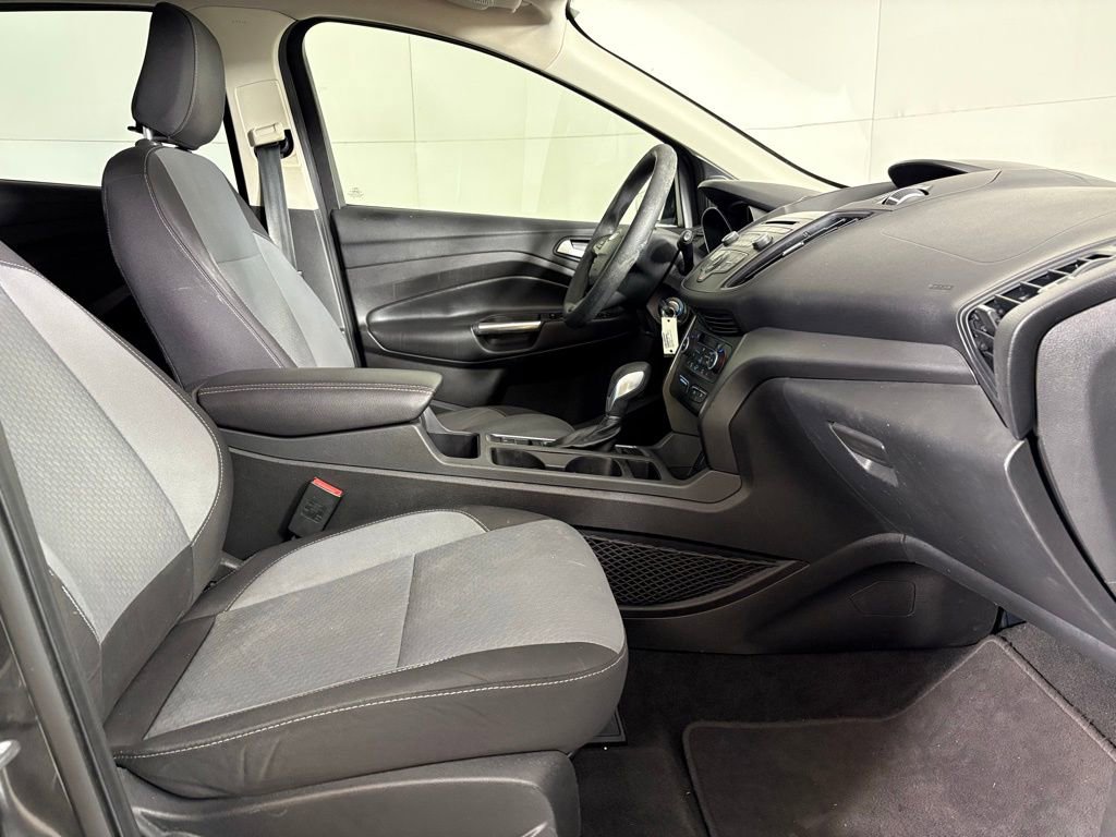 Used 2018 Ford Escape SE image 13