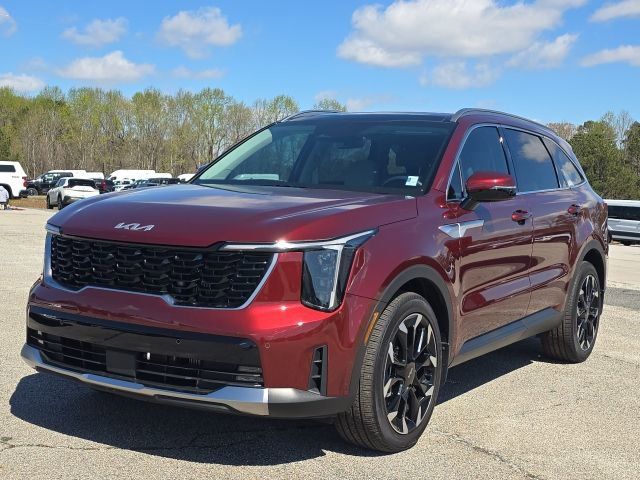 Used 2025 Kia Sorento EX w/ Panoramic Sunroof Package