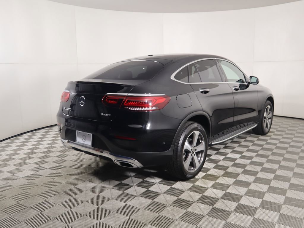 Used 2021 Mercedes-Benz GLC 300 4MATIC Coupe image 5