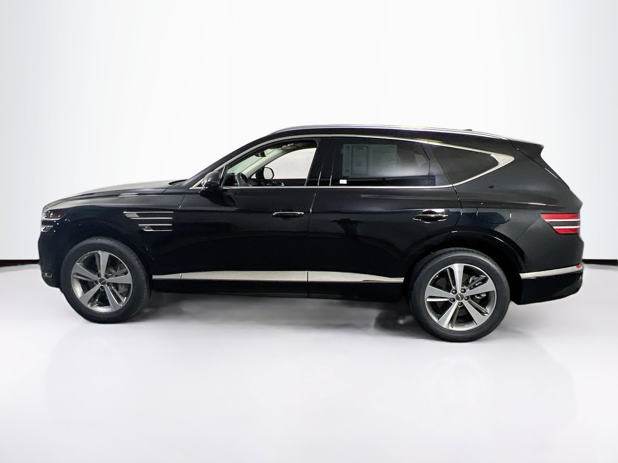 Used 2024 Genesis GV80 3.5T w/ Advanced Package image 8