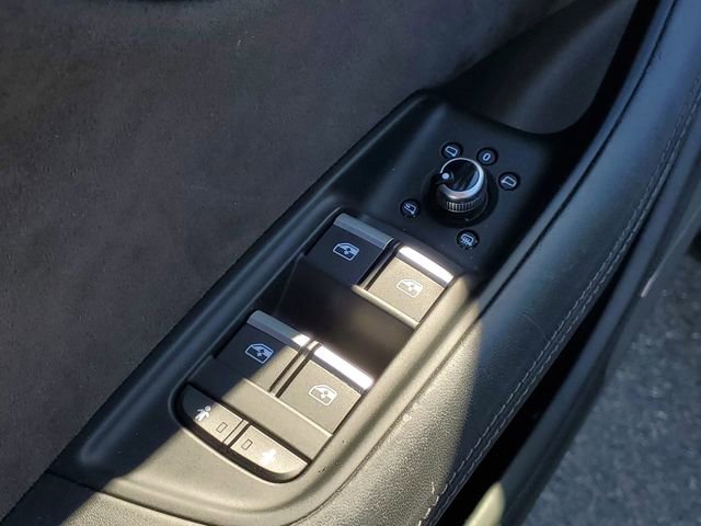 Used 2018 Audi Q7 3.0T Prestige AWD/4WD image 12