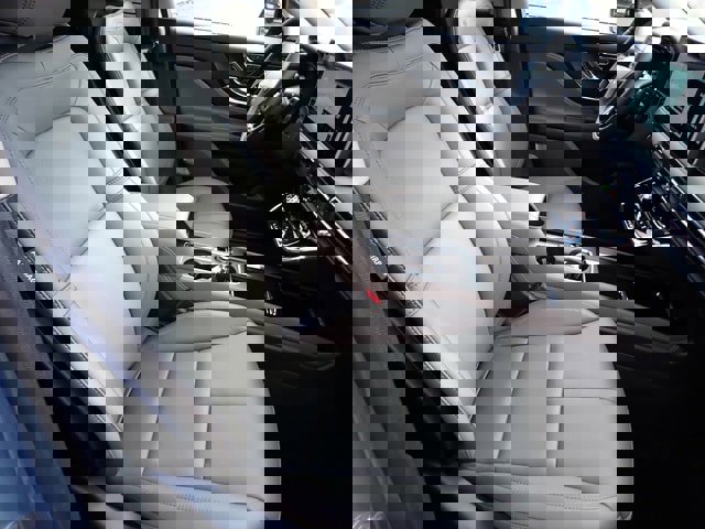 New 2026 Lincoln Corsair Premiere image 11