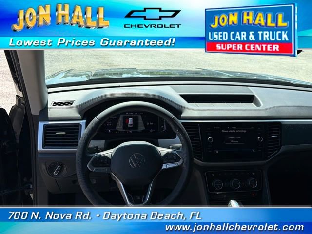 Used 2022 Volkswagen Atlas SEL R-Line image 24