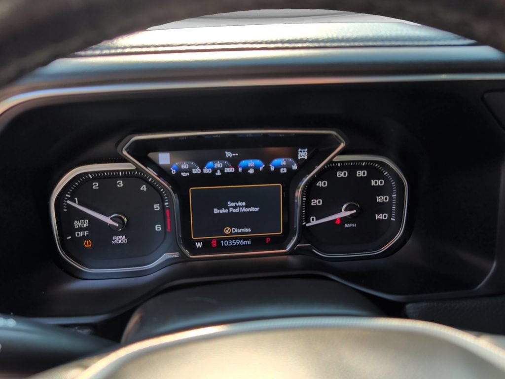 Used 2021 GMC Yukon Denali w/ Denali Premium Package AWD/4WD image 10