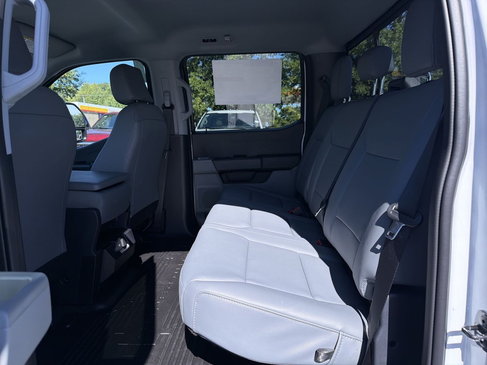 New 2027 Ford F350 XL w/ 360-Degree Camera Package AWD/4WD image 27