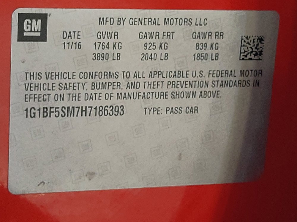 Used 2017 Chevrolet Cruze Premier FWD image 33