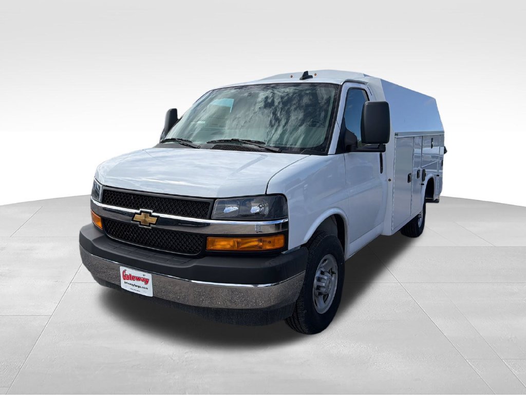 New 2026 Chevrolet Express 3500 w/ Power Convenience Package RWD image 7