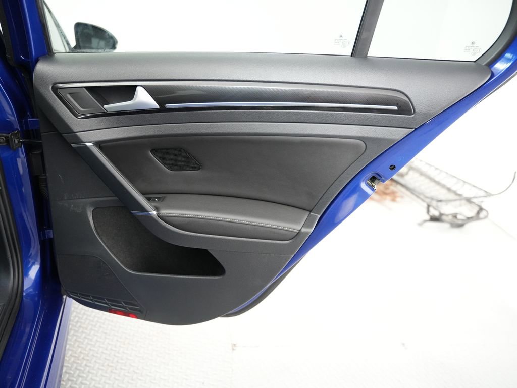 Used 2015 Volkswagen Golf R 4-Door AWD/4WD image 34