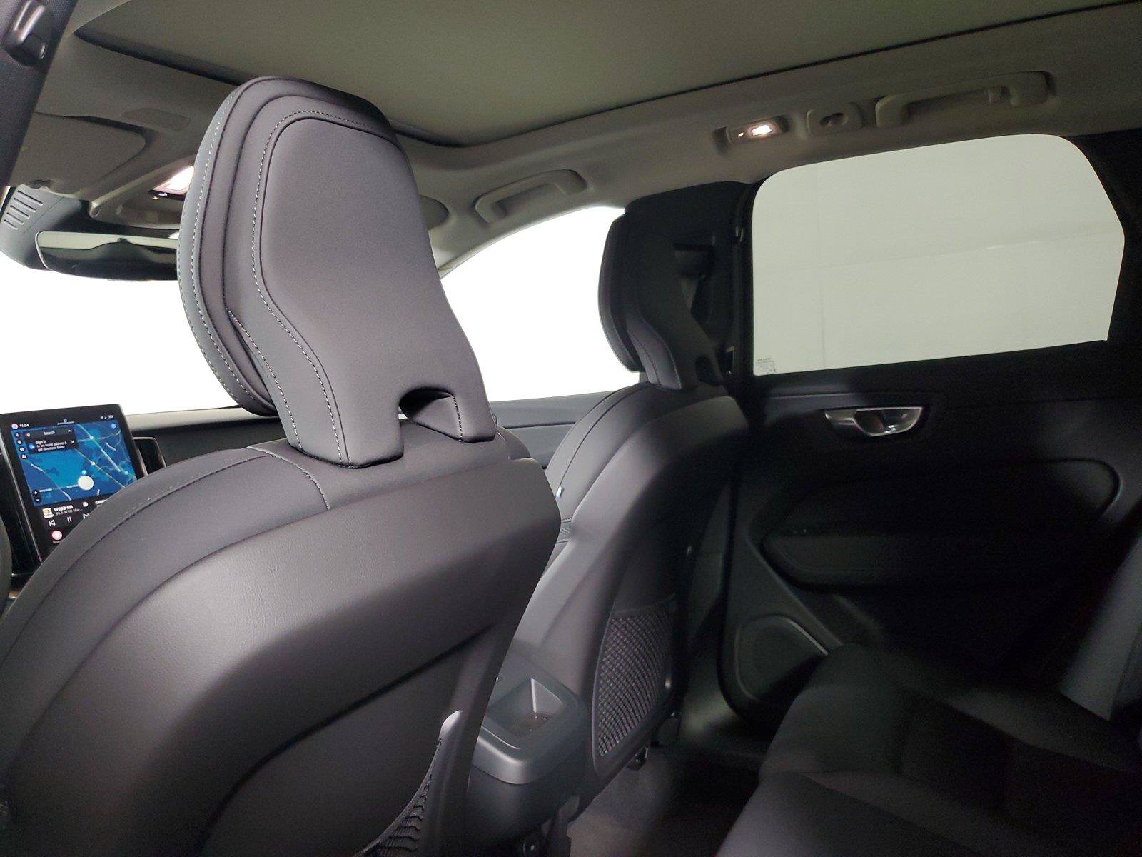 New 2026 Volvo XC60 B5 Plus w/ Climate Package AWD/4WD image 14