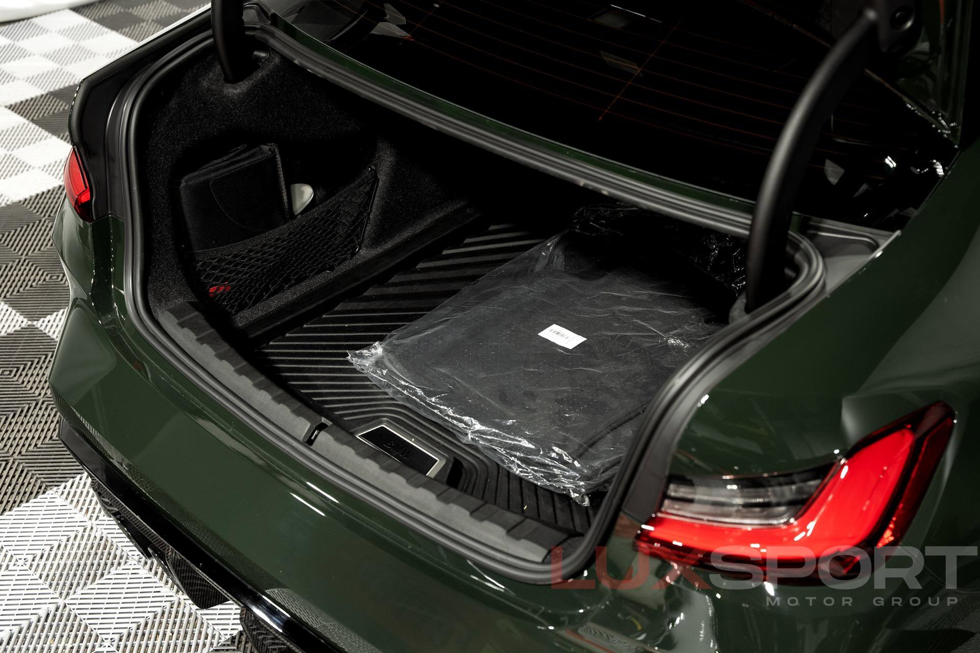 Used 2023 BMW M3 w/ M Carbon Exterior Package RWD image 92