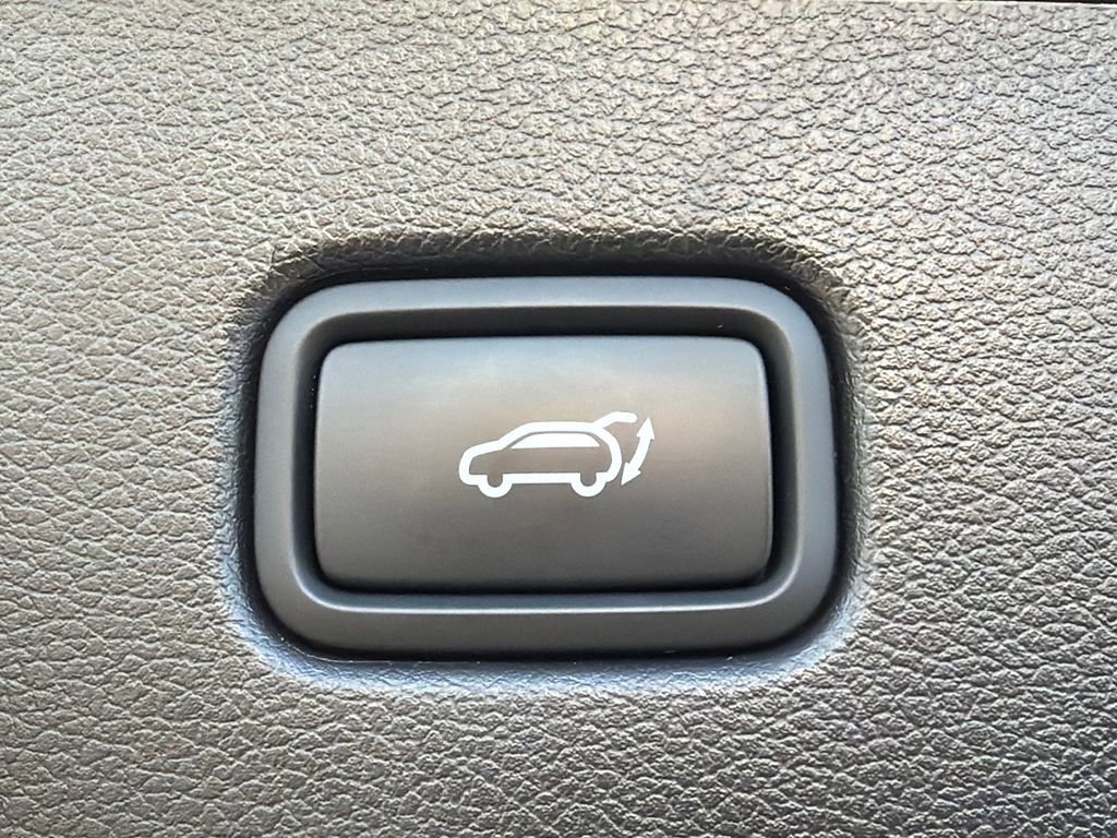 Used 2024 Hyundai Palisade Calligraphy image 19