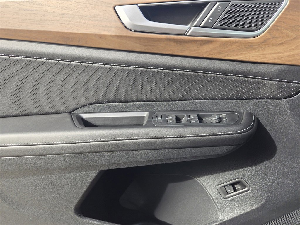 New 2026 Volkswagen Atlas SE image 18