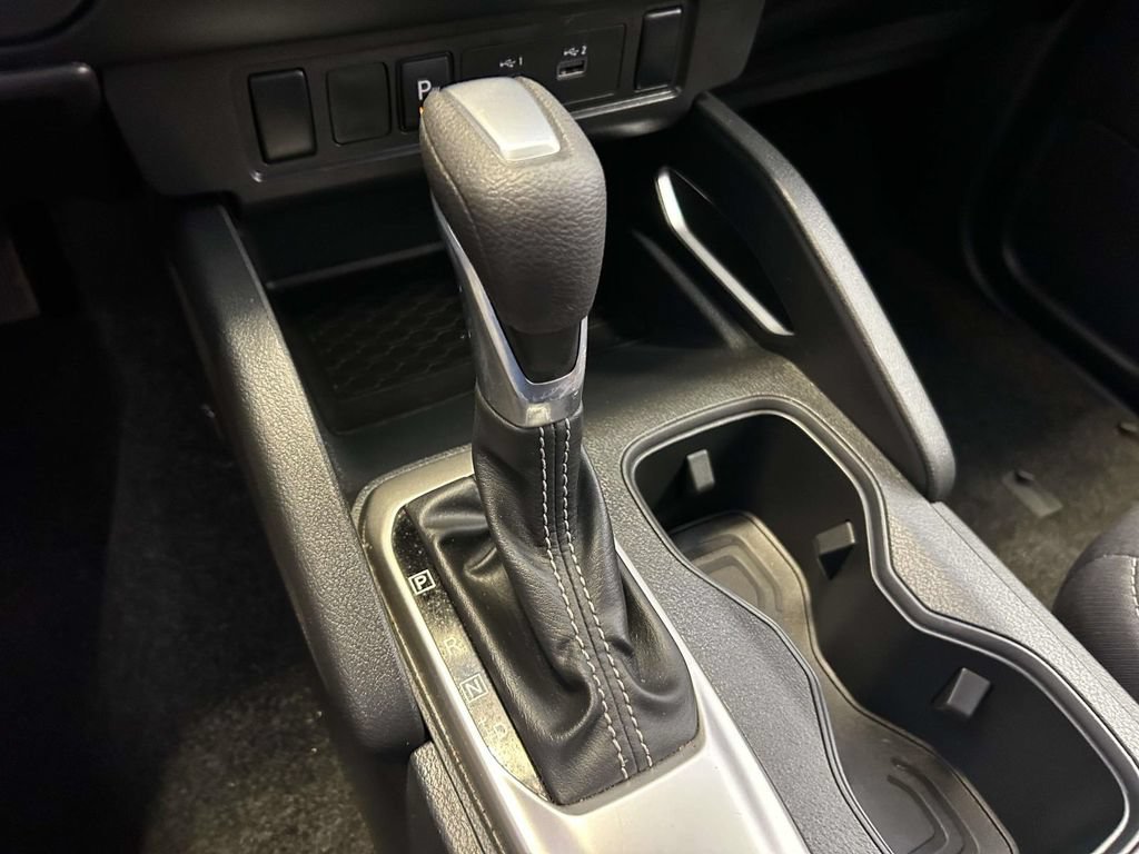 Used 2026 Nissan Frontier SV RWD image 19