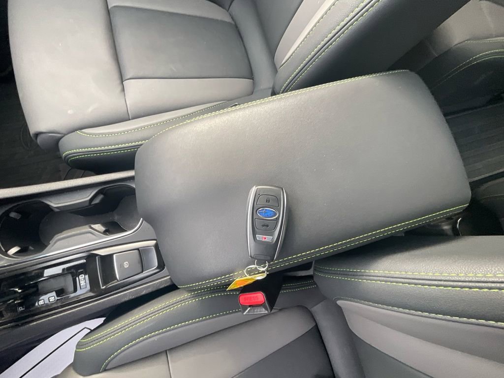 Used 2025 Subaru Ascent Onyx Edition image 30