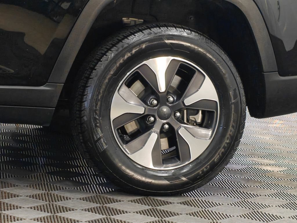 Used 2024 Jeep Grand Cherokee Limited 4xe AWD/4WD image 59