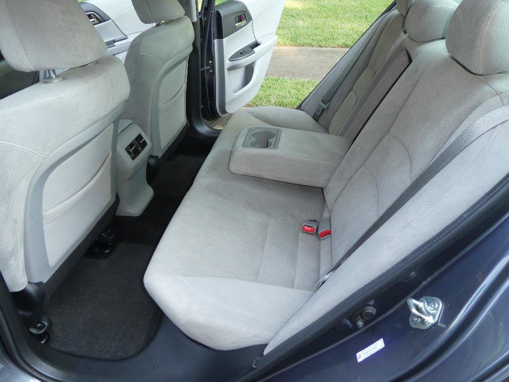 Used 2013 Honda Accord EX image 5