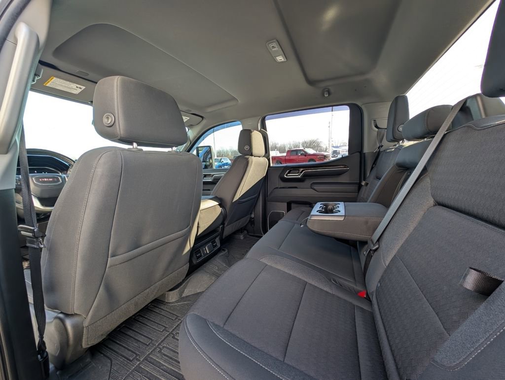 Used 2023 GMC Sierra 1500 Elevation image 16