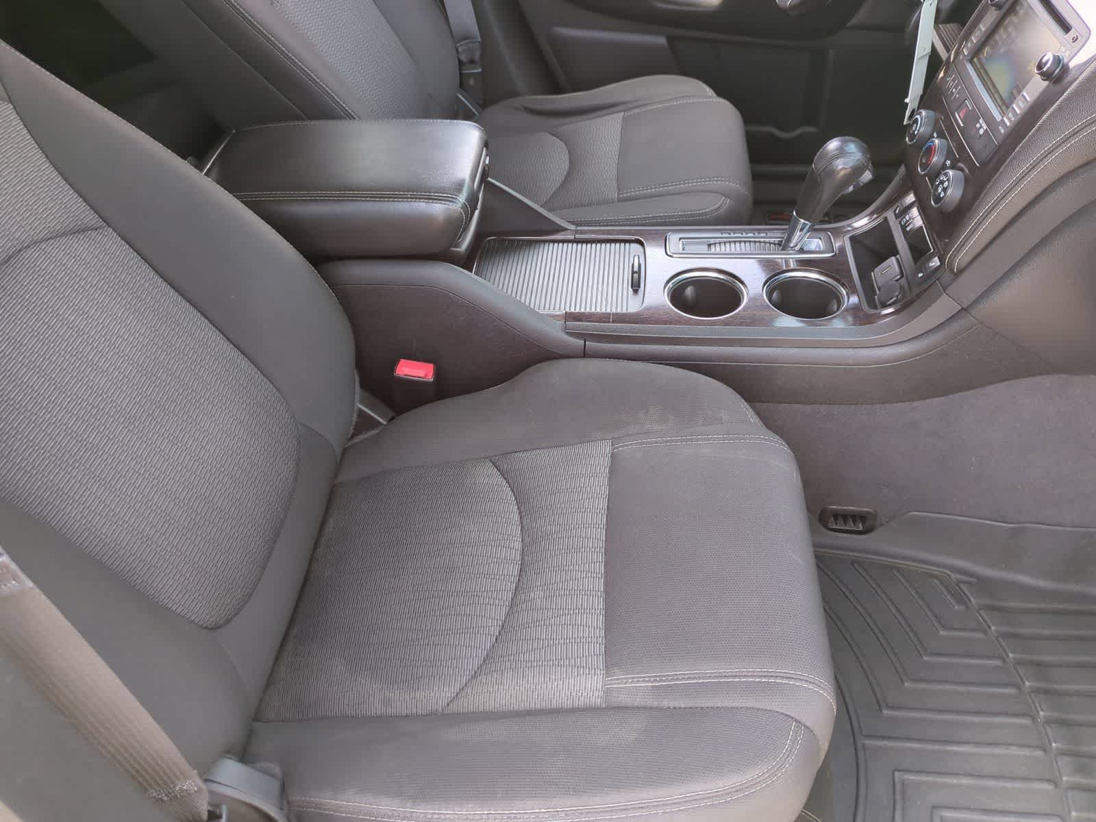 Used 2015 Chevrolet Traverse LT AWD/4WD image 22