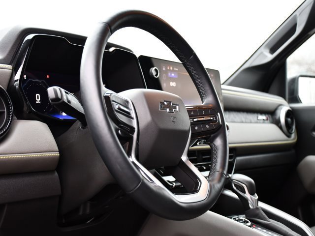 Used 2024 Chevrolet Colorado ZR2 w/ ZR2 Convenience Package III image 14