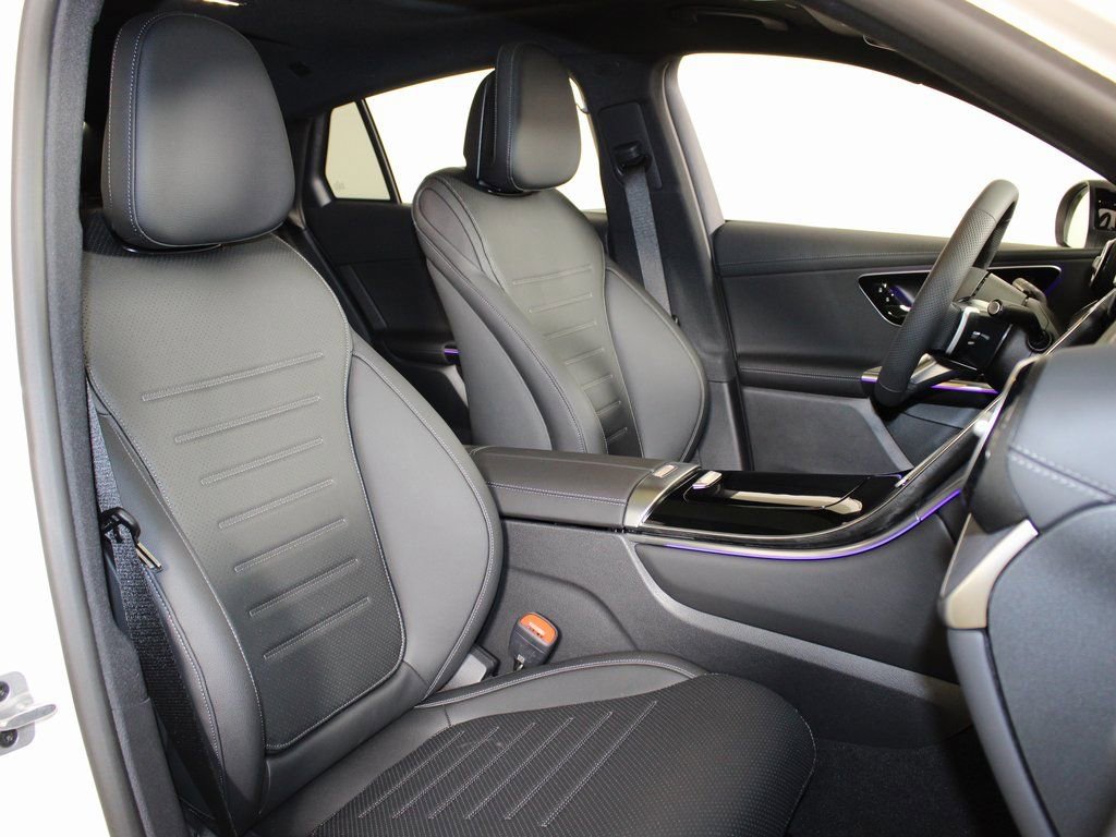 Certified 2026 Mercedes-Benz GLC 300 4MATIC image 31