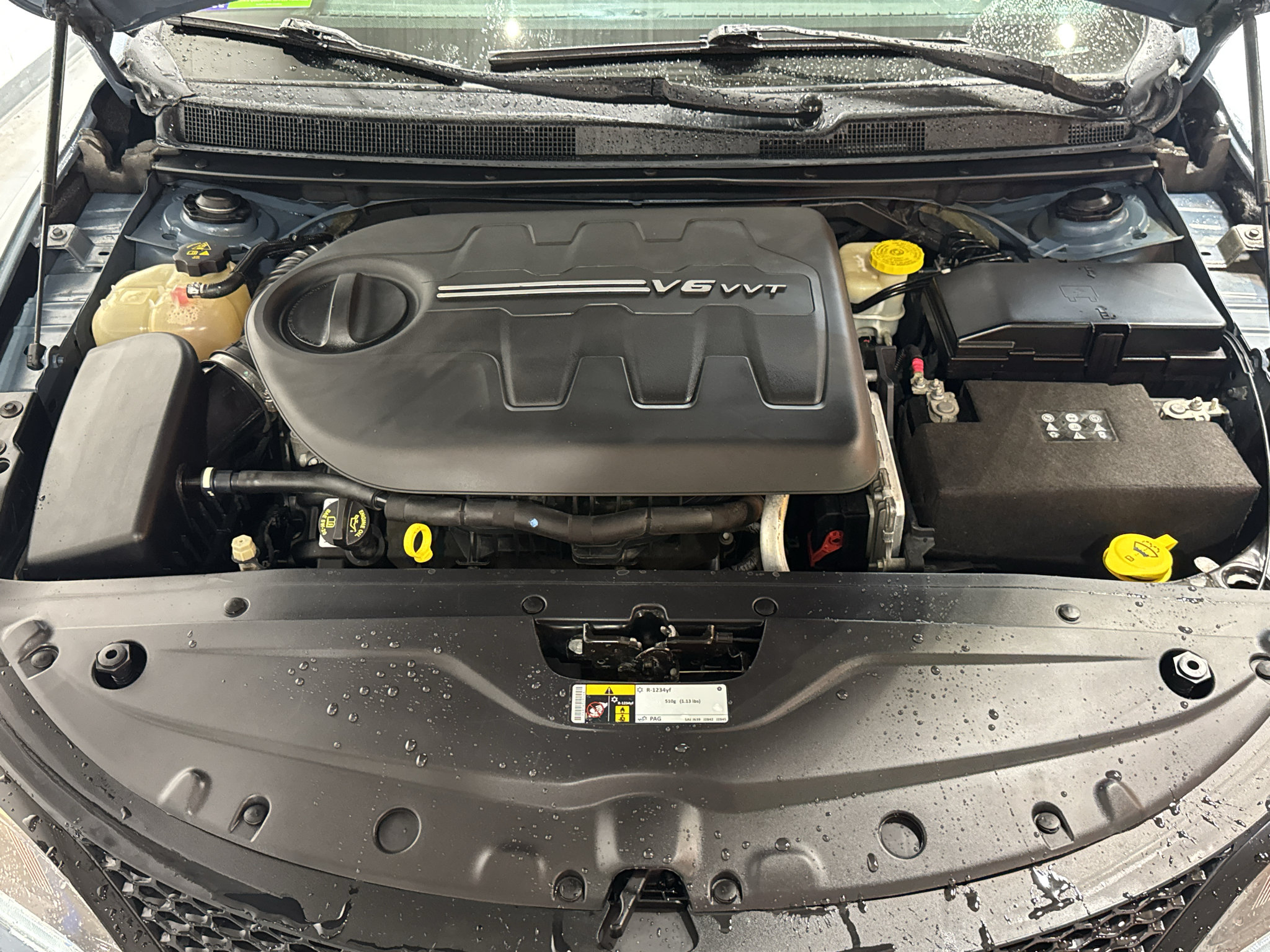 Used 2015 Chrysler 200 S FWD image 29