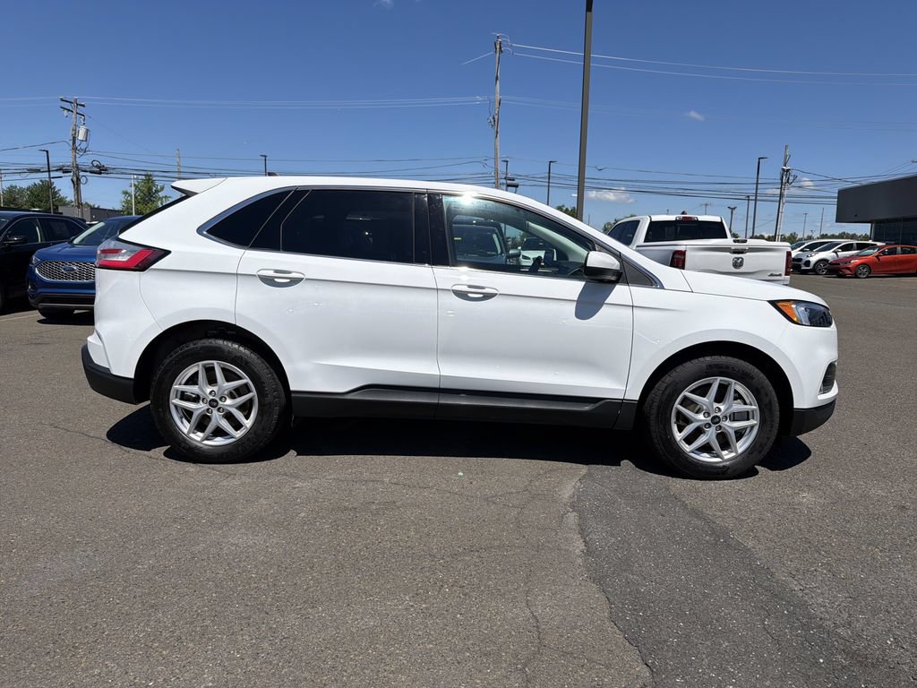 Used 2023 Ford Edge SEL w/ Convenience Package AWD/4WD image 6