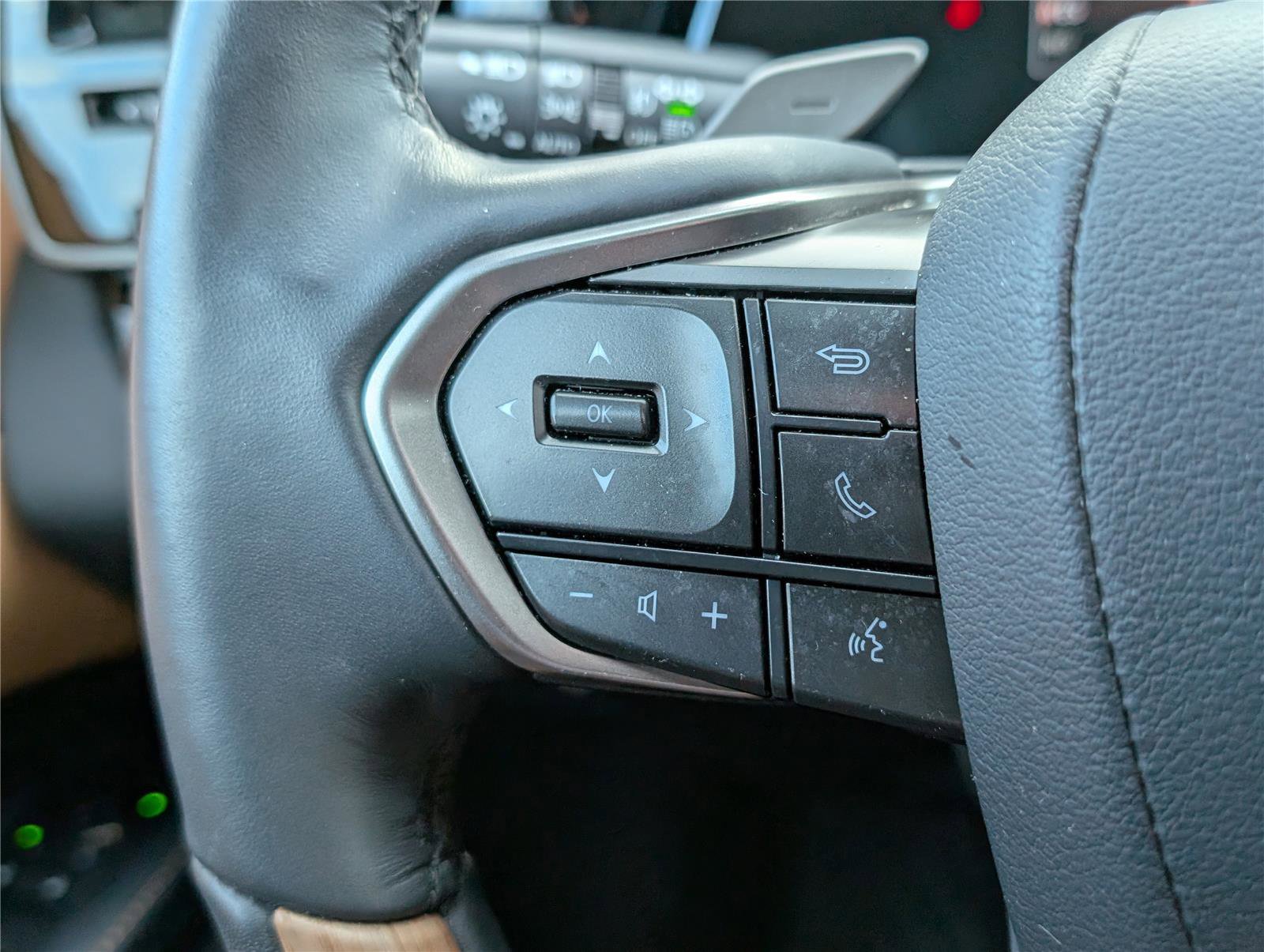 Used 2024 Lexus RX 350 Premium image 23