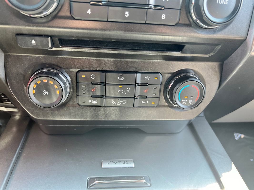 Used 2018 Ford F150 XLT w/ Equipment Group 302A Luxury image 26