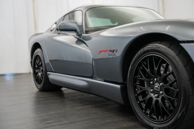 Used 2000 Dodge Viper GTS RWD image 29