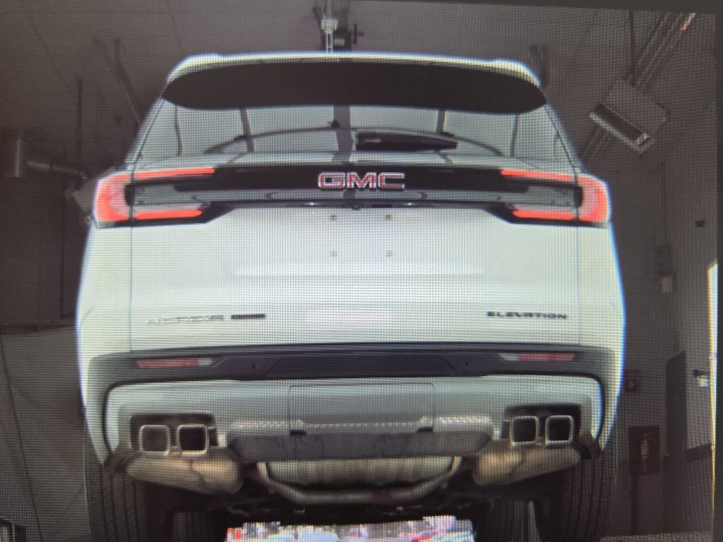 Used 2025 GMC Acadia Elevation AWD/4WD image 17