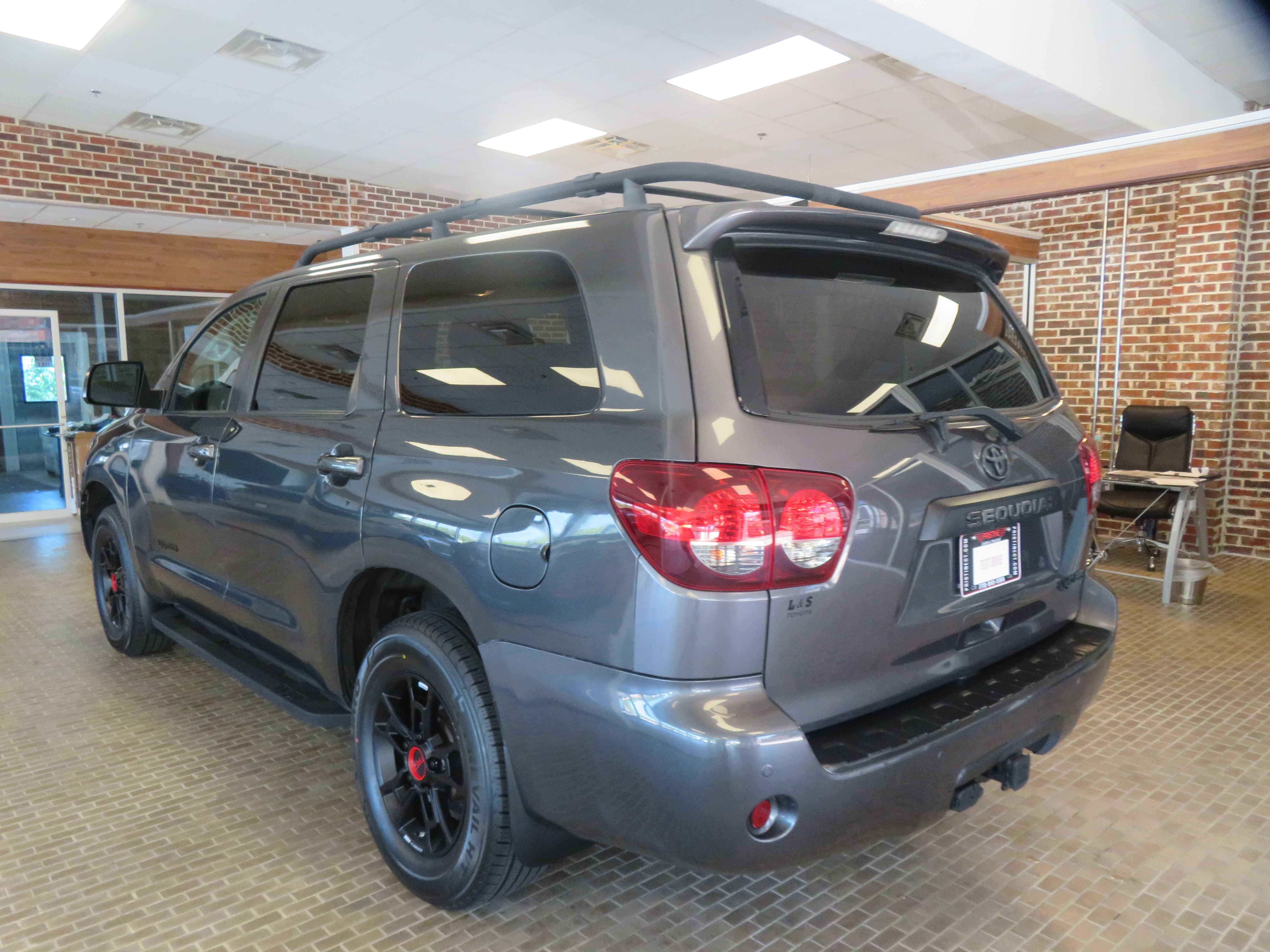 Used 2021 Toyota Sequoia TRD Pro AWD/4WD image 89