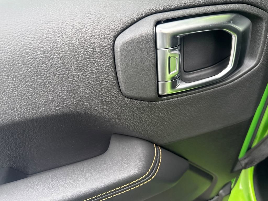 New 2026 Jeep Wrangler Sahara w/ Whitecap Package image 28