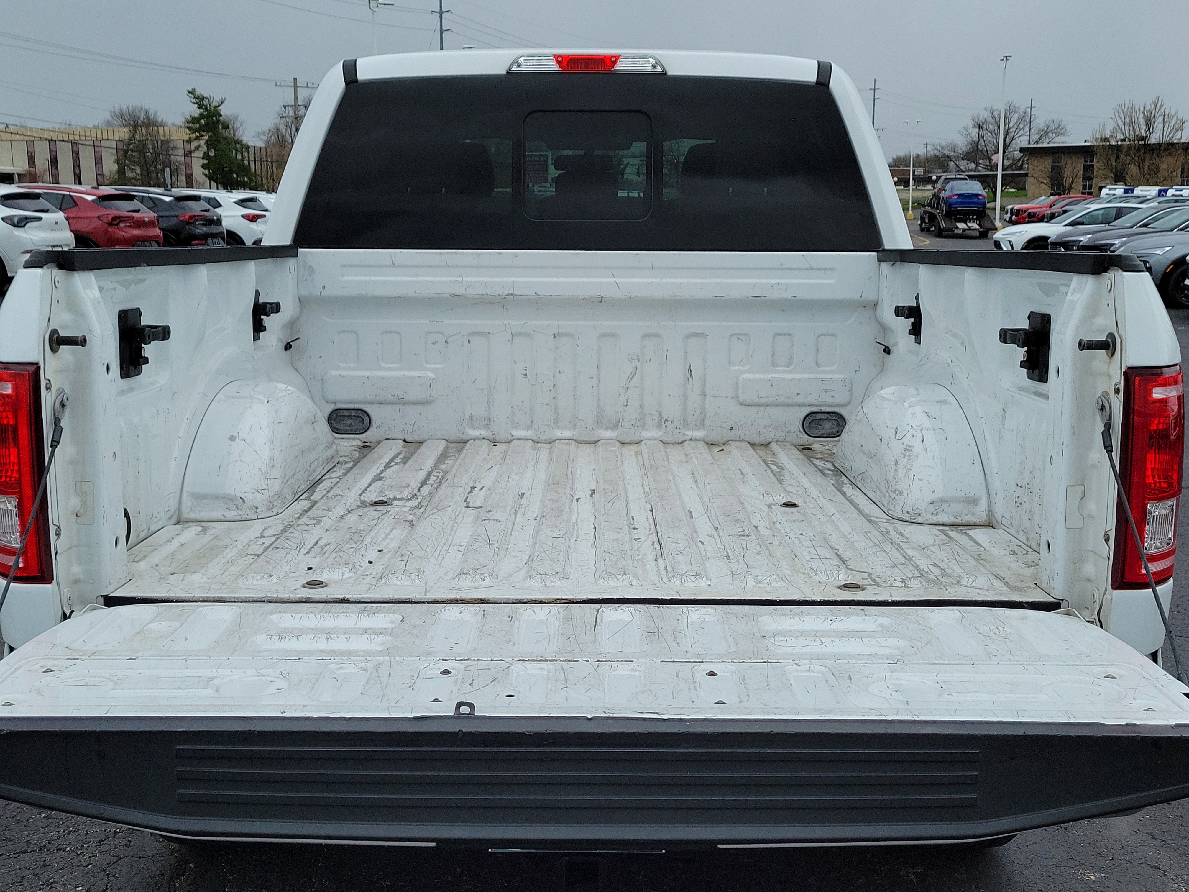 Used 2016 Ford F150 XLT w/ Equipment Group 302A Luxury image 8