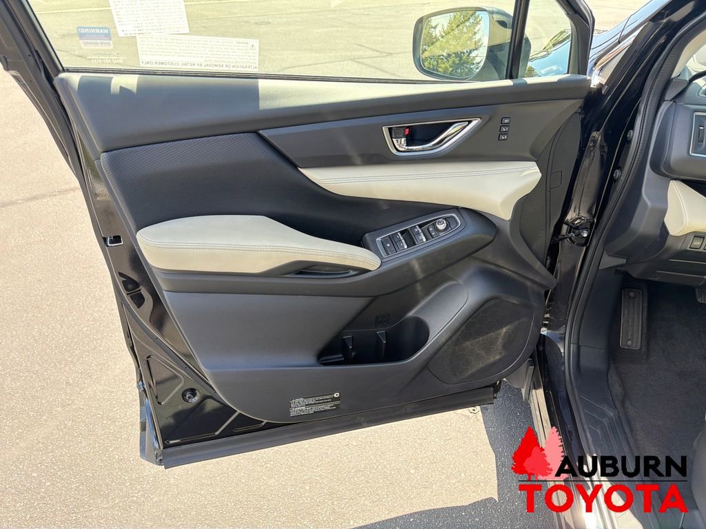 Used 2023 Subaru Ascent Limited AWD/4WD image 9