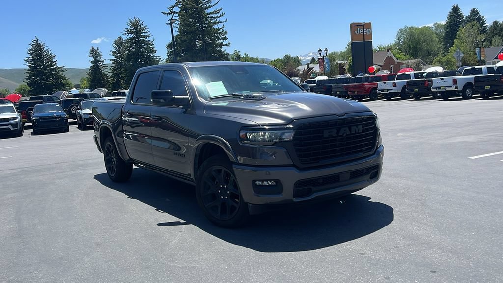 Used 2025 RAM 1500 Laramie w/ Night Edition AWD/4WD image 3