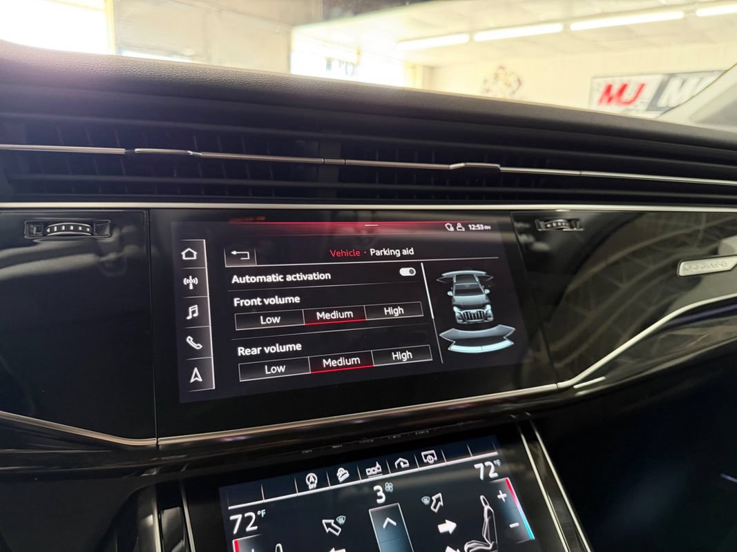 Used 2020 Audi Q7 3.0T Premium Plus w/ Premium Plus Package AWD/4WD image 27